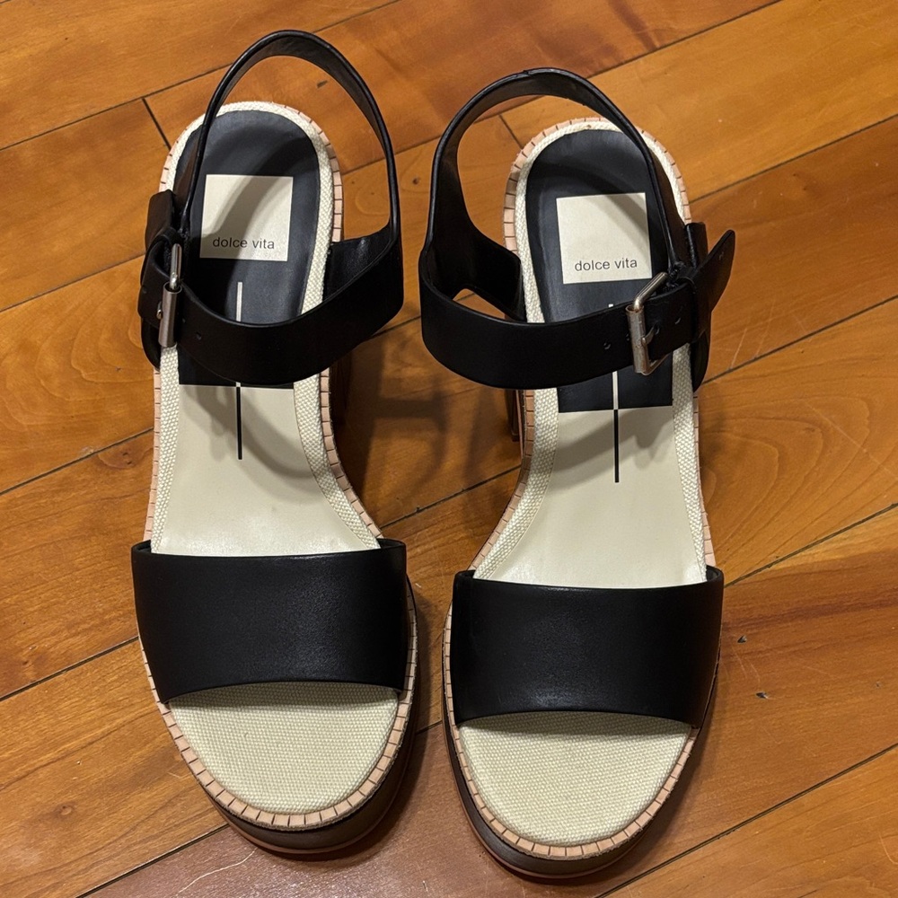 Dolce Vita Black and Cream Women's Heeled Sandals
